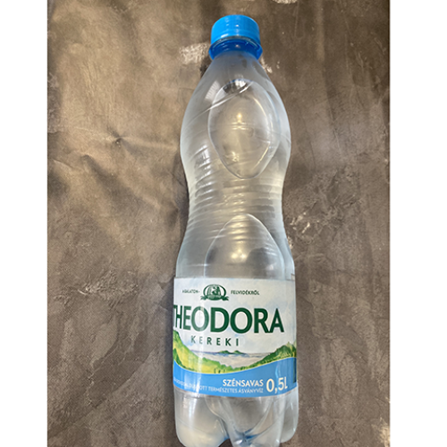Theodora szénsavas 0,5l